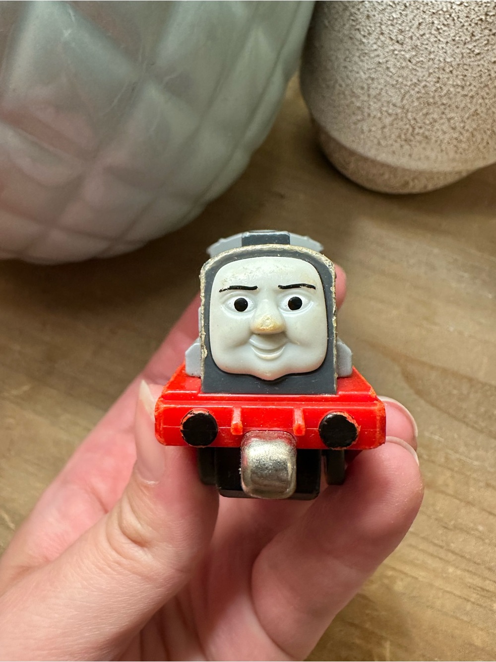 Thomas & Friends “Dennis” Take and Play Push Along Train